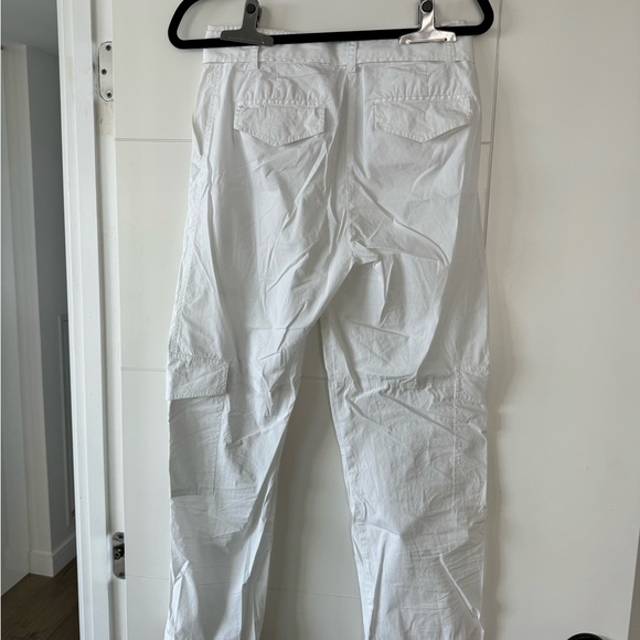 White cargo Michael Kors pants 🤍 - Picture 4 of 5